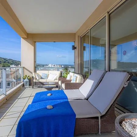 Luxury Penthouse * Burgau